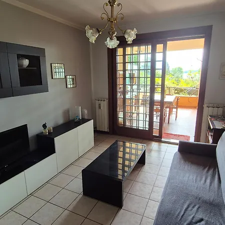 Isabel House * Baveno