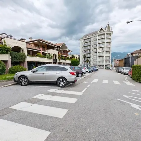 Isabel House Baveno