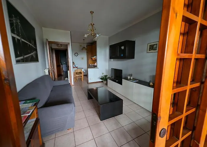 Isabel House דירה באוונו